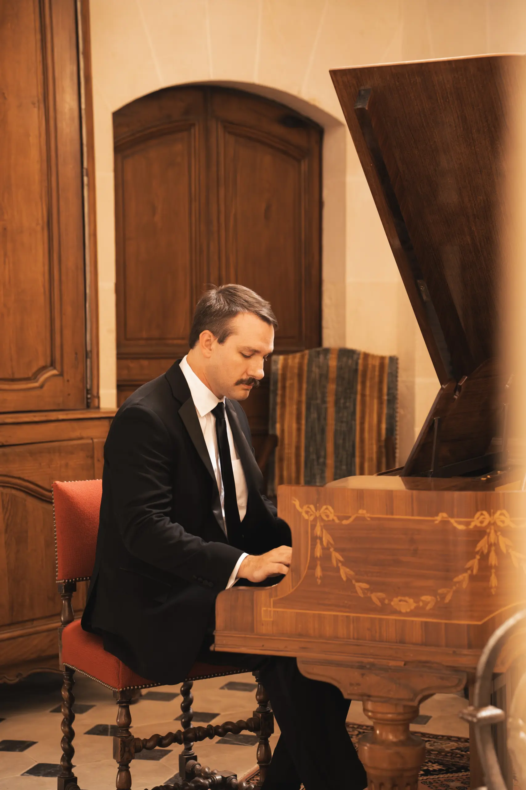 Château de Jalesnes Elopement Packages (14)