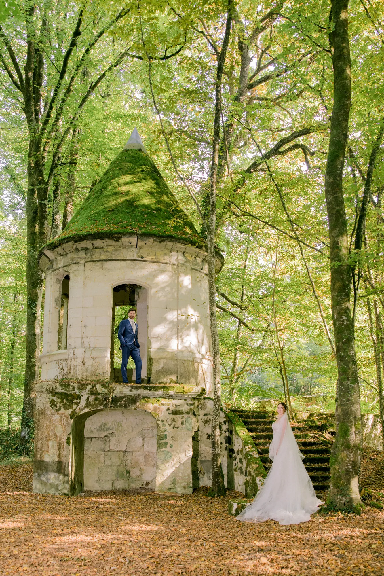 Pavillon-de-Chasse-Hunting-Tower-Wedding-Location-Chateau-de-Jalesnes-7.webp