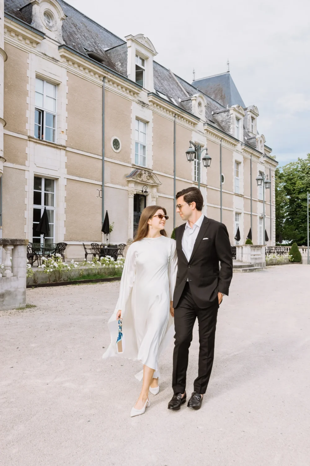 Elopements-at-Chateau-de-Jalesnes-6-scaled.webp