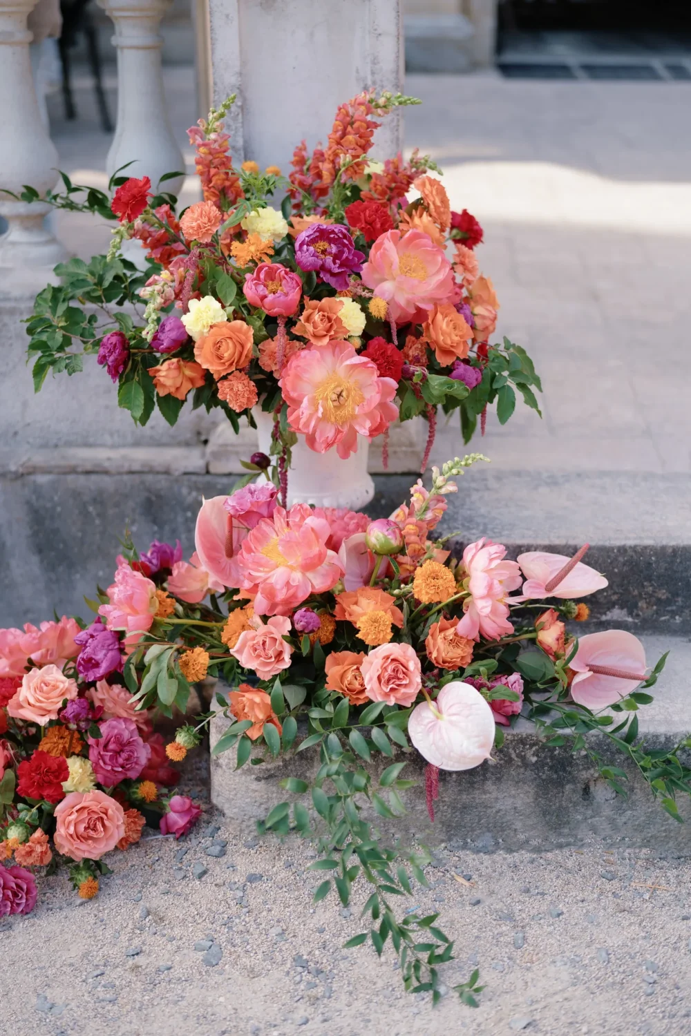 Florals-and-Decorations-Weddings-at-Chateau-de-Jalesnes-4-scaled.webp